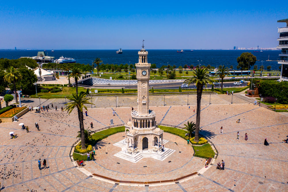 İzmir-Clock-Tower-1.jpg