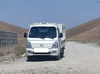 Пограничники задержали в Баткенской области контрабандный груз удобрений и насвая (фото)