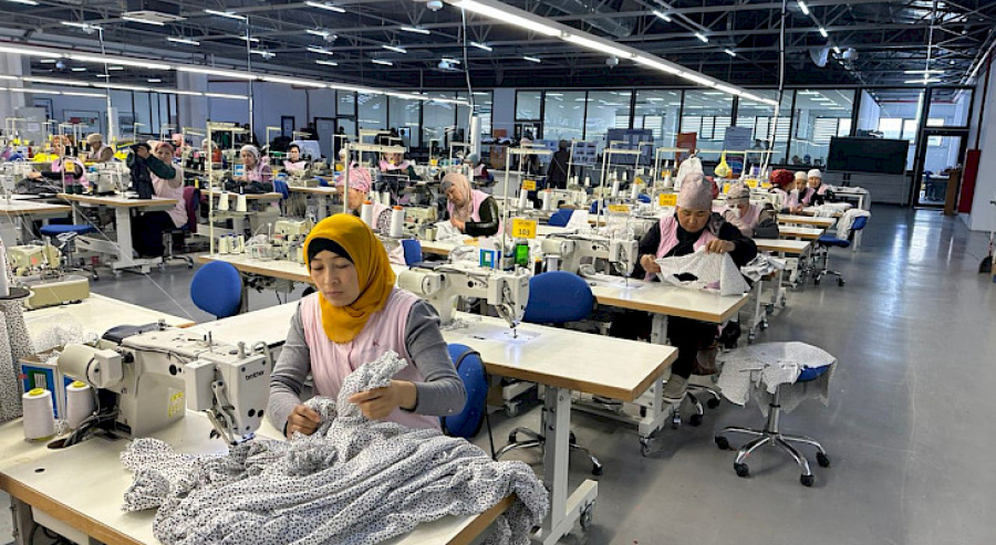 Две тысячи человек трудоустроят на текстильной фабрике в Оше