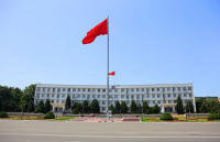 «Кадровый дождь» увольнений в мэрии Оша: три заместителя подали в отставку