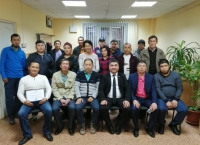 Посол Кыргызстана в России презентовал свой блог с информацией для мигрантов