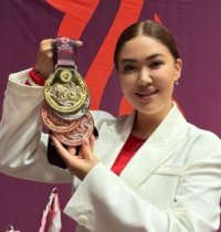 Певица Анжелика Кайратова стала вице-президентом женской федерации борьбы на поясах "Алыш"