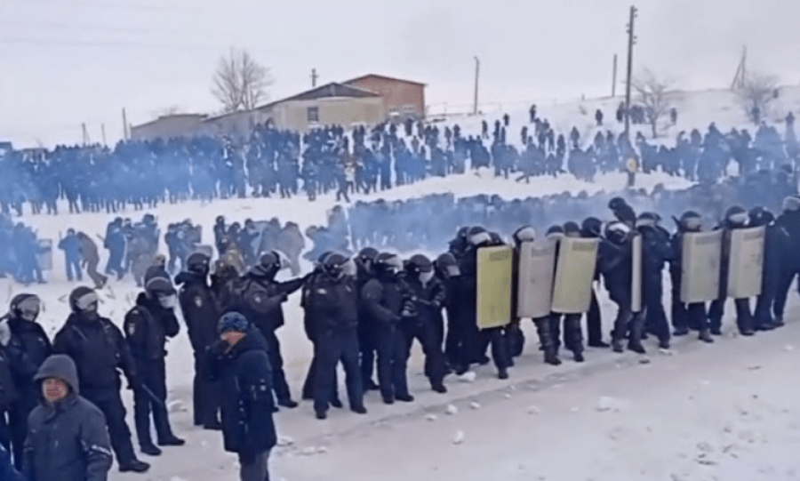 В Башкирии возбудили дело о массовых беспорядках из-за протестов в Баймаке
