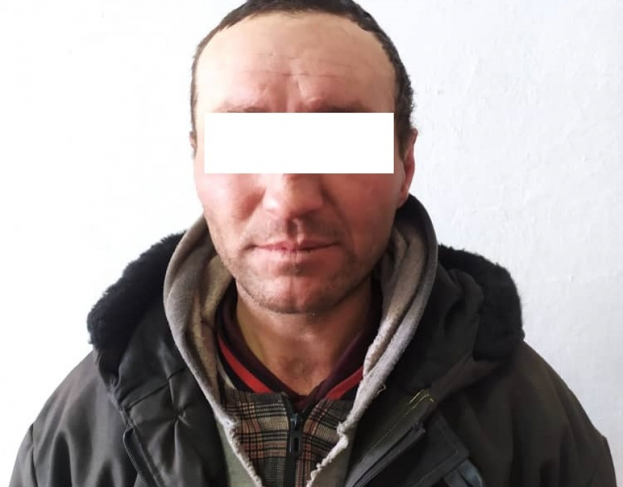 В Кеминском районе задержали мужчину за кражу металлических ограждений на кладбище