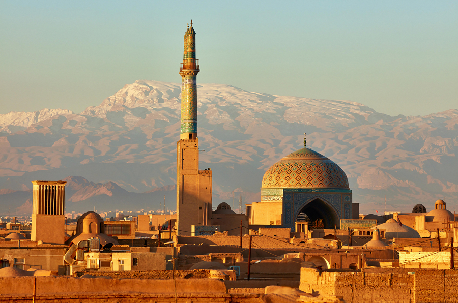 Иран предоставит кыргызстанцам места в вузах