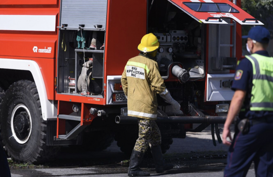 В Бишкеке произошел пожар. Жильцы эвакуированы