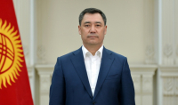 Садыр Жапаров сложил полномочия и. о. президента Кыргызской Республики (видео)