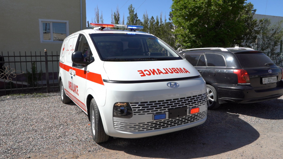 ЦОВП Иссык-Кульского района передана машина скорой помощи