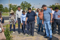 Новый и. о. мэра Бишкека недоволен тем, как организован полив в парке «Ынтымак»