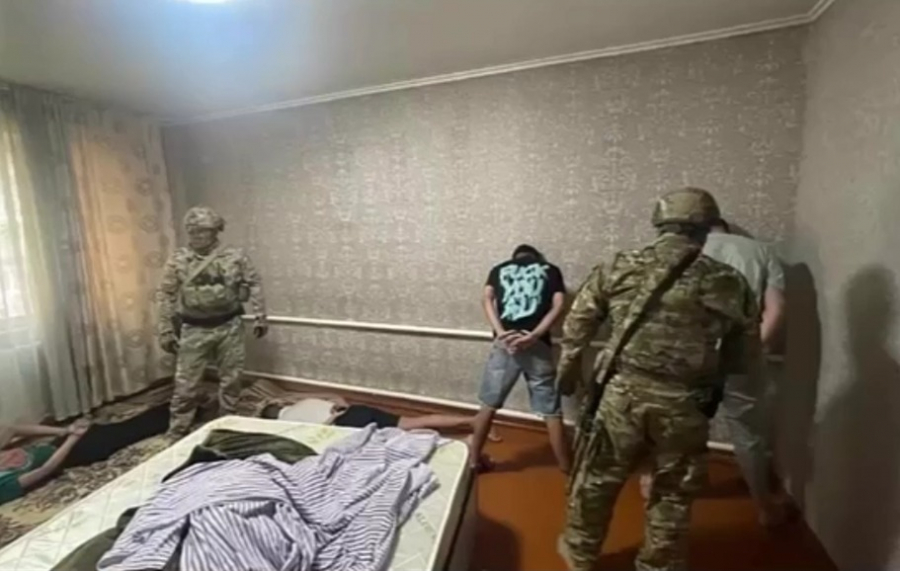 ГКНБ задержал в Бишкеке 5 граждан Египта за сбыт наркотиков (видео)