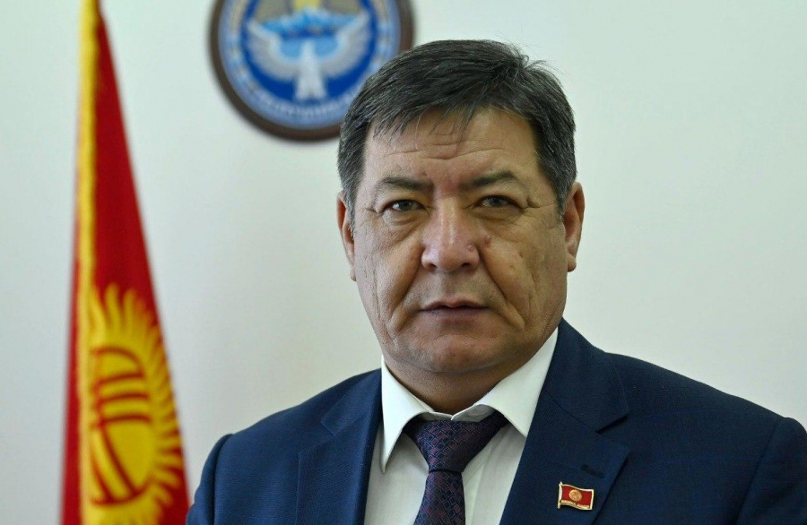 Депутат Абдыбахаб Боронбаев решил сдать мандат