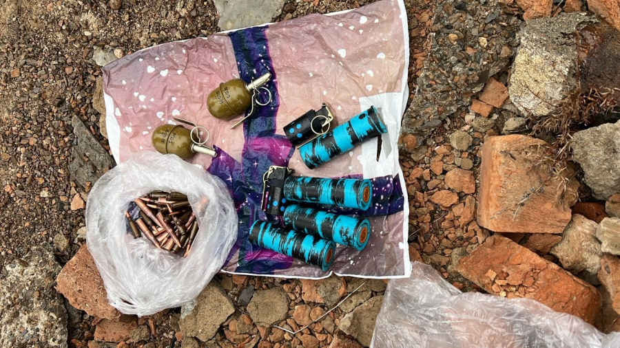 В Джети-Огузе обнаружили схрон оружия и боеприпасов - видео