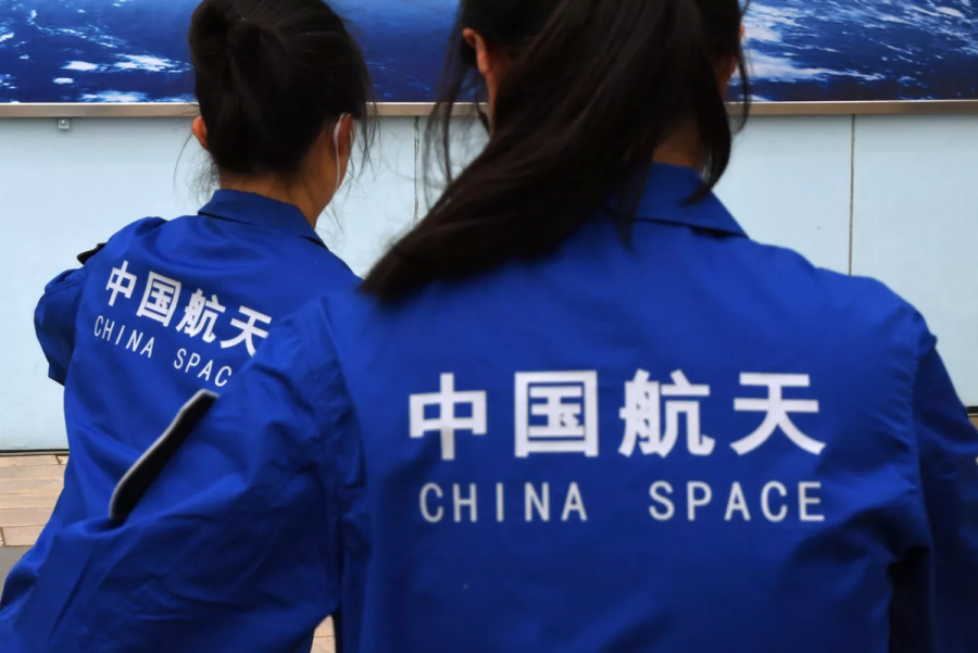 Китай ввел в эксплуатацию первый полностью электрический спутник