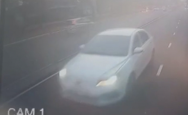 Водителя, который насмерть сбил женщину в Бишкеке и скрылся, нашли (видео)