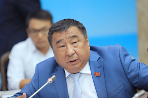 Искендер Гаипкулов: Где бы я ни был, буду поддерживать политику Садыра Жапарова. Как его не поддерживать?