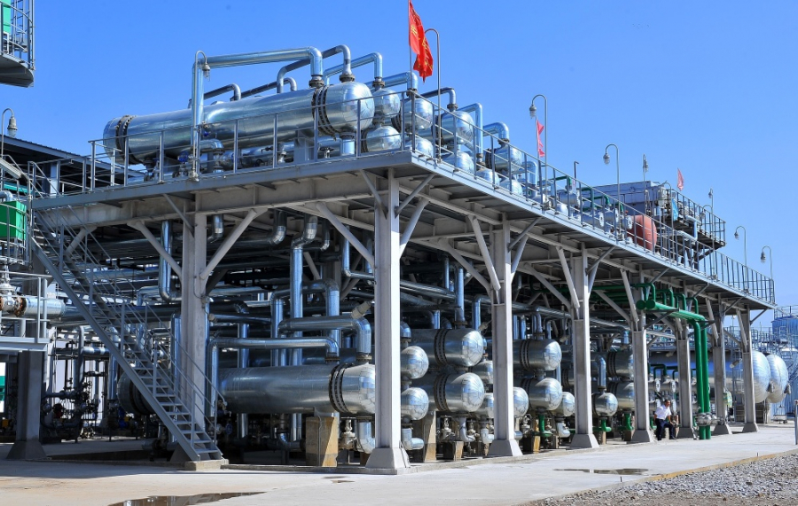 В Кыргызстане производство очищенных нефтепродуктов выросло на 67 процентов в 2021 году