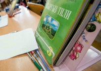 В школах КР вернули «потерянные» из-за 12-летки часы кыргызского и русского языков