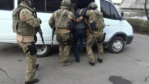 В Бишкеке задерживают сторонников Тилекмата Куренова