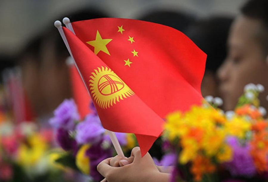 Кытай Кыргызстанга 50 миллион юандык бекер аскерий жардам көрсөтөт