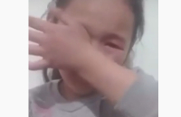 Маленькая кыргызстанка не сдержала слез, обращаясь к избирателям (видео)
