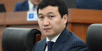 «Президенту приходится объяснять за вас». Депутат Самаков раскритиковал чиновников из-за закона об аренде земли