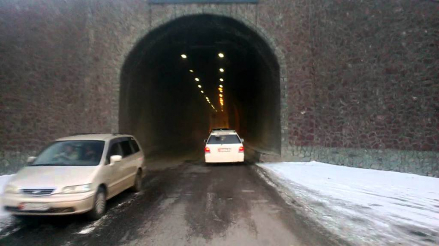 Тоннель на перевале Тоо-Ашуу временно закрыт