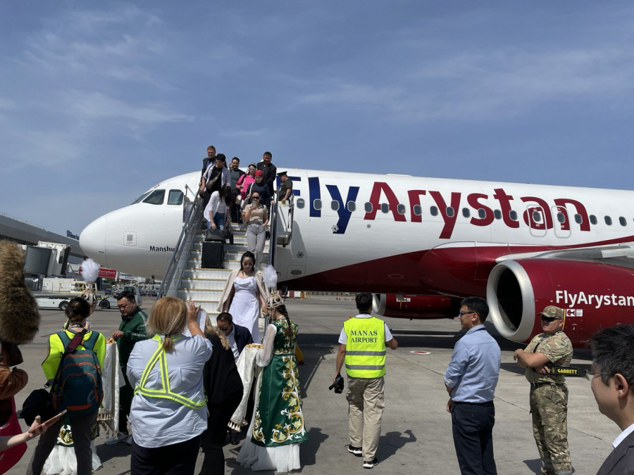 Состоялся первый авиарейс Астана — Бишкек — Астана казахстанского лоукостера FlyArystan