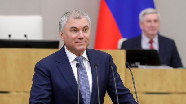 Спикер Госдумы РФ: Те, кто едут в Россию на заработок, не должны везти свои семьи
