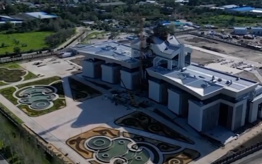 Как сегодня выглядит новый «Белый дом» Садыра Жапарова - видео с дрона