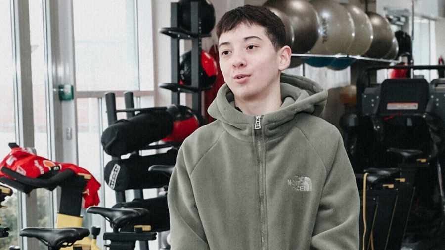 Симоньян подарит 15-летнему Исламу, спасавшему людей во время теракта, ноутбук и поездку в Анапу