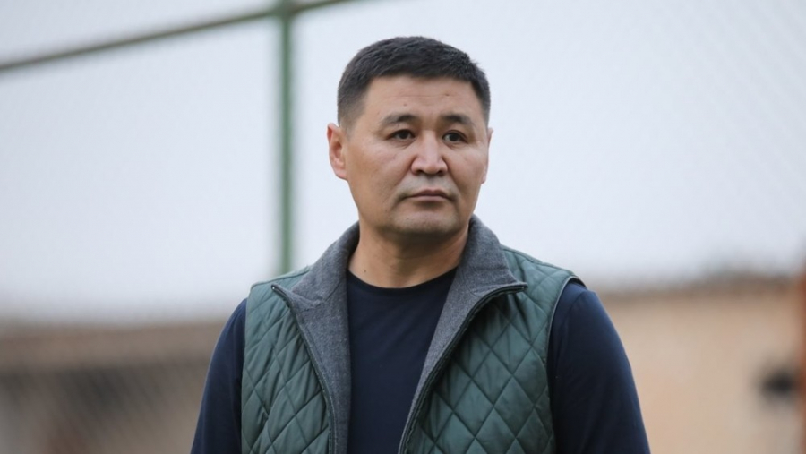 Шайырбека Ташиева возмутило, что учителям кыргызского языка зарплату подняли лишь на 15%, а математикам — на 40%
