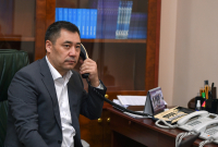 Садыр Жапаров принял отставку мэра Бишкека Азиза Суракматова