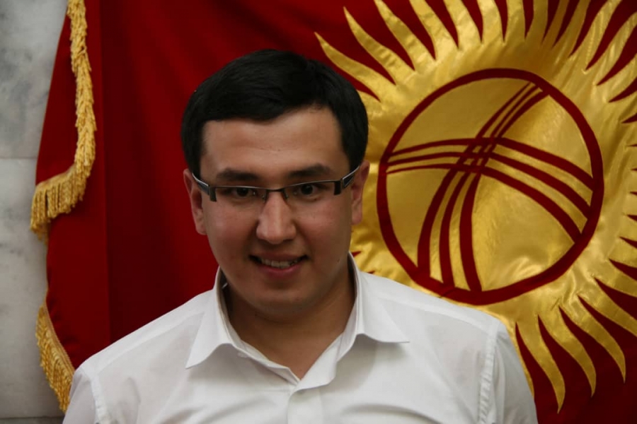 Азиз кыргызстан. Кыргызстан текст. Азиз батыров ырлары. Азиз кыргызстан. Азиз кыргызстан.