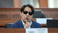 Дастан Бекешев: Люди жалуются на рост цен и низкие пособия