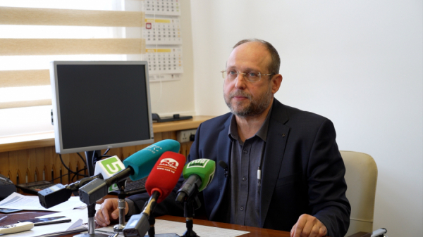 Юрист Дмитрий Долматов: Кыргызстан үчүн «Центерра Голд» менен келишим түзүү эң пайдалуу жана туура чечим (видео)