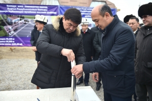 Мухаммедкалый Абылгазиев заложил капсулу на месте строительства музея-памятника Усубалиеву