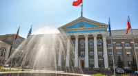 Мэрия Бишкека готовит школы и детские сады к новому учебному году