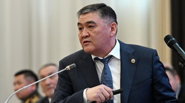 Казахстанский журналист Адиль Балтабаев выразил уважение Камчыбеку Ташиеву (видео)