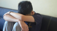 ГУВД Бишкека: Видео, где мужчина насилует ребенка в бане, снято не в Кыргызстане