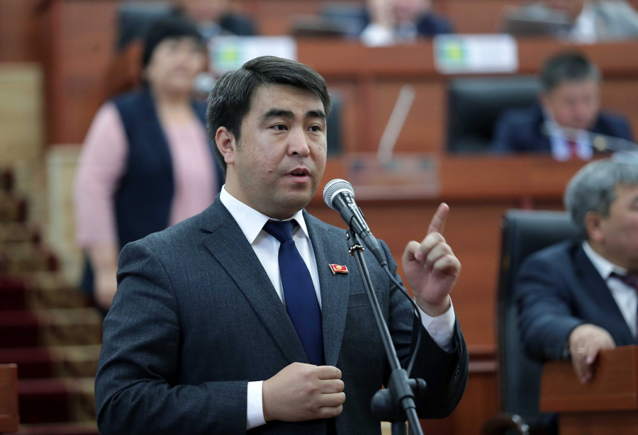 Жанар Акаев: В Кыргызстане единственное, чем мы можем гордиться - свобода слова и свободное общество