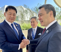 Садыр Жапаров в Дубае встретился с президентом Монголии