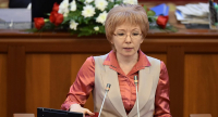 Пресс-секретаря Садыра Жапарова упрекнули в решении кадровых вопросов от имени президента