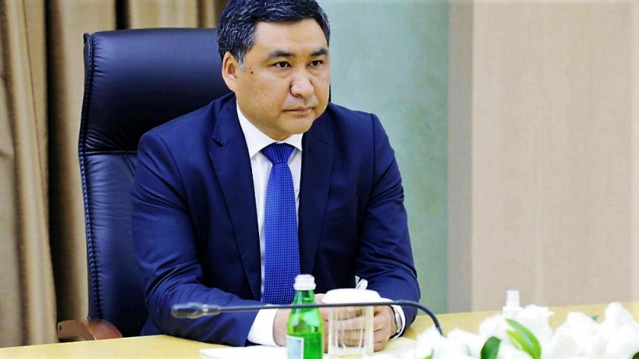 Данияр Амангельдиев поздравил кыргызстанцев с Днем государственного языка