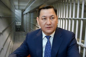 Айнура Сегизбаева считает действия властей по отношению к её мужу заказом Бакиевых
