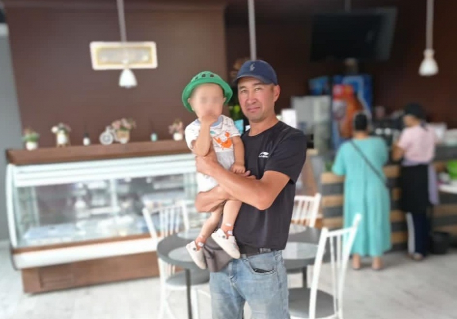 Сотрудник МЧС спас двухлетнего ребенка на Иссык-Куле