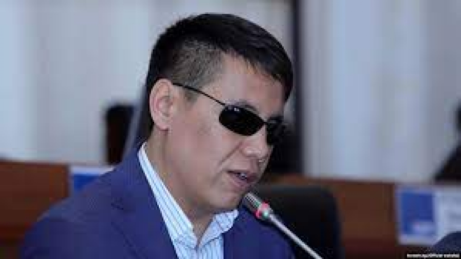 Дастан Бекешев: Кабмин обманывает и депутатов, и народ. Таджикская сторона заявила, что не продавала нам электроэнергию