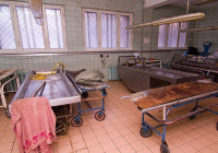 Невостребованные трупы кыргызстанцев хотят отдавать вузам и научным организациям