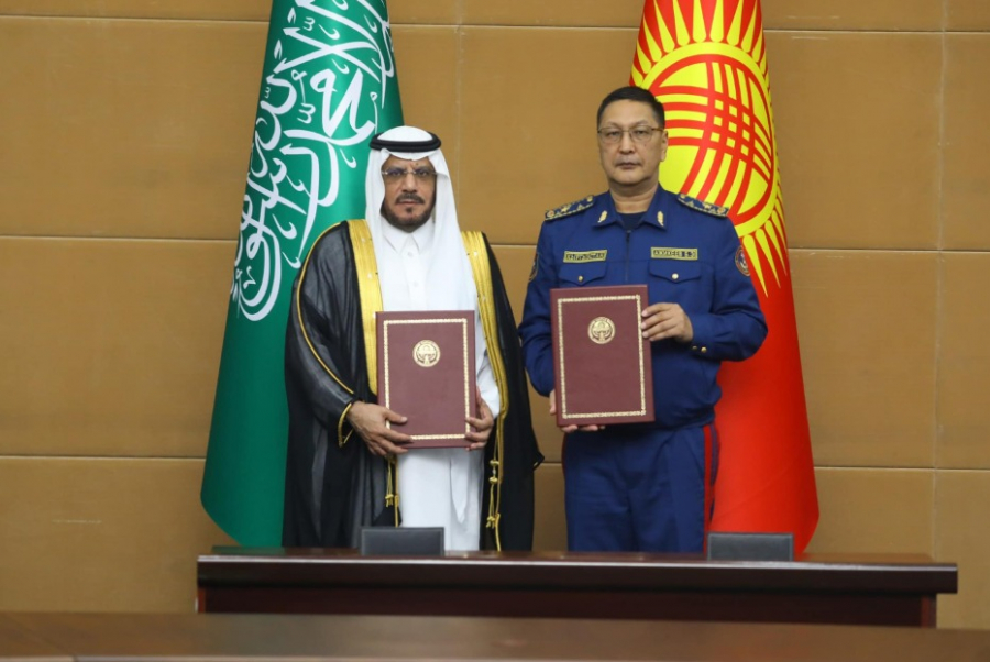 Кыргызские спасатели будут проходить обучение в Саудовской Аравии