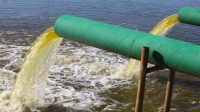 В Госэкотехинспекции снова ответили на слухи о сбросах сточных вод в озеро