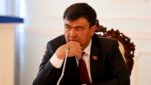 «Почему медоборудование, поступающее за счет грантов, задерживается на границе?» Айбек Маткеримов о бюрократии на таможне